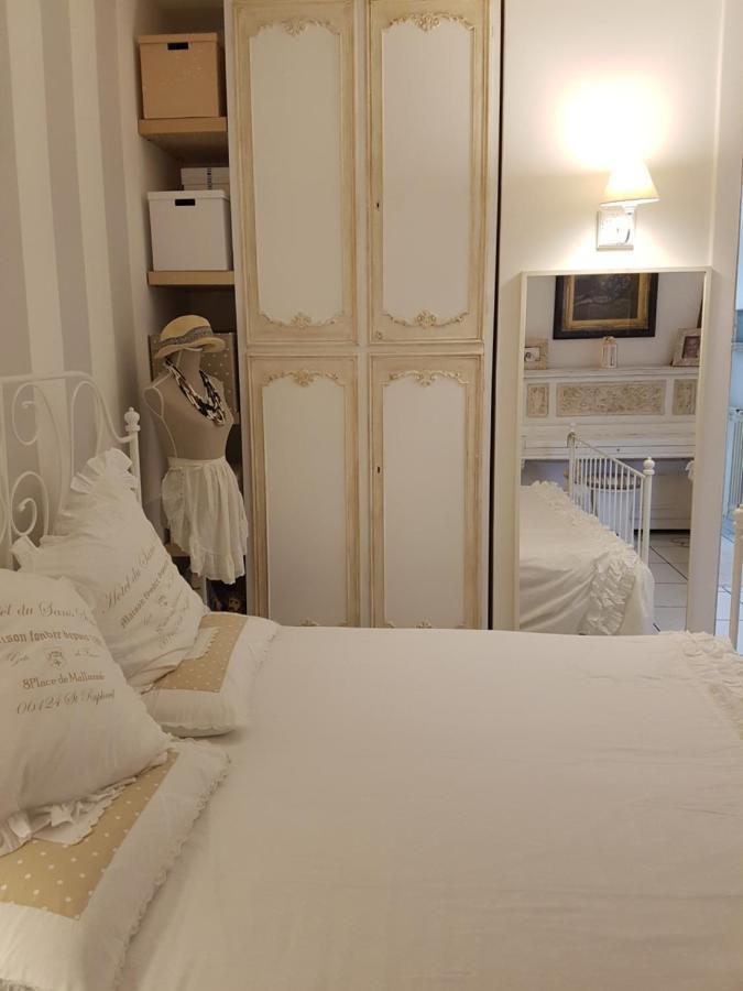 La Cameretta Couette-café Ischia